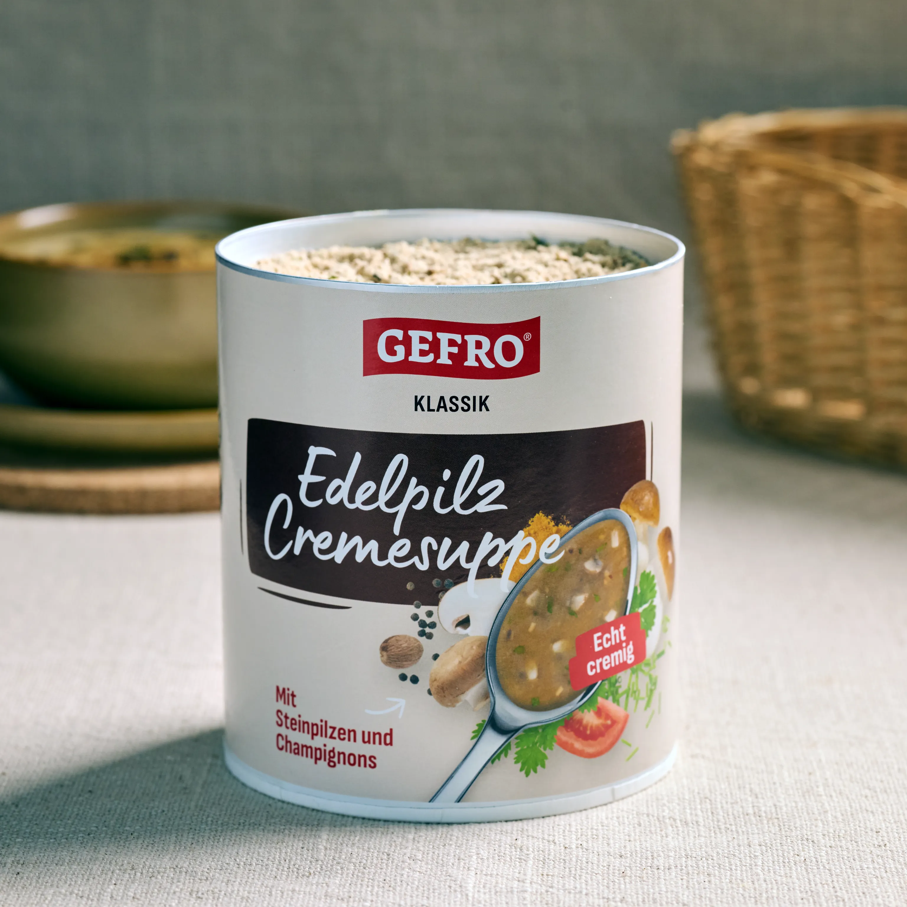 Edelpilz-Cremesuppe mit Steinpilzen und Champignons - Image 3