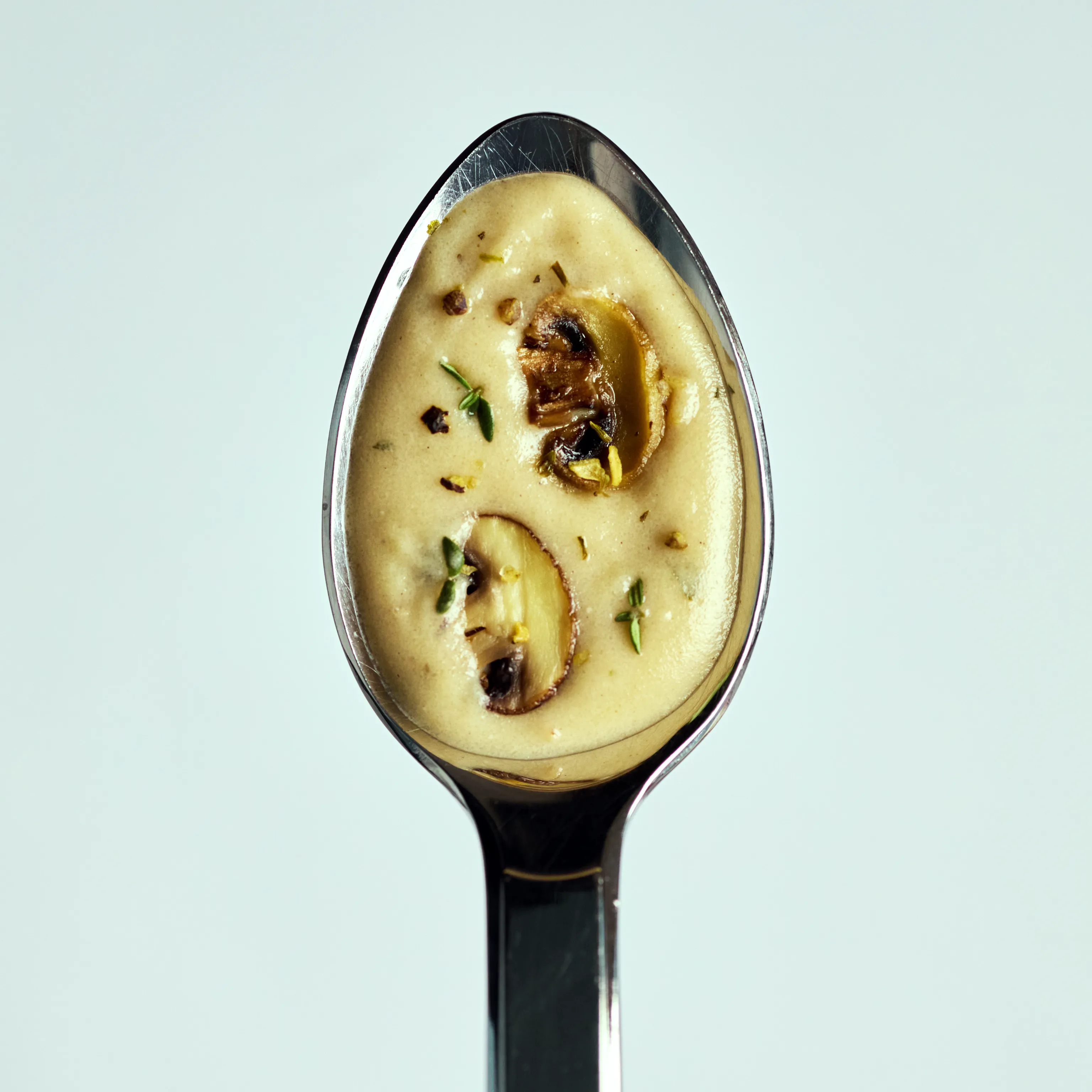 Edelpilz-Cremesuppe mit Steinpilzen und Champignons - Image 5